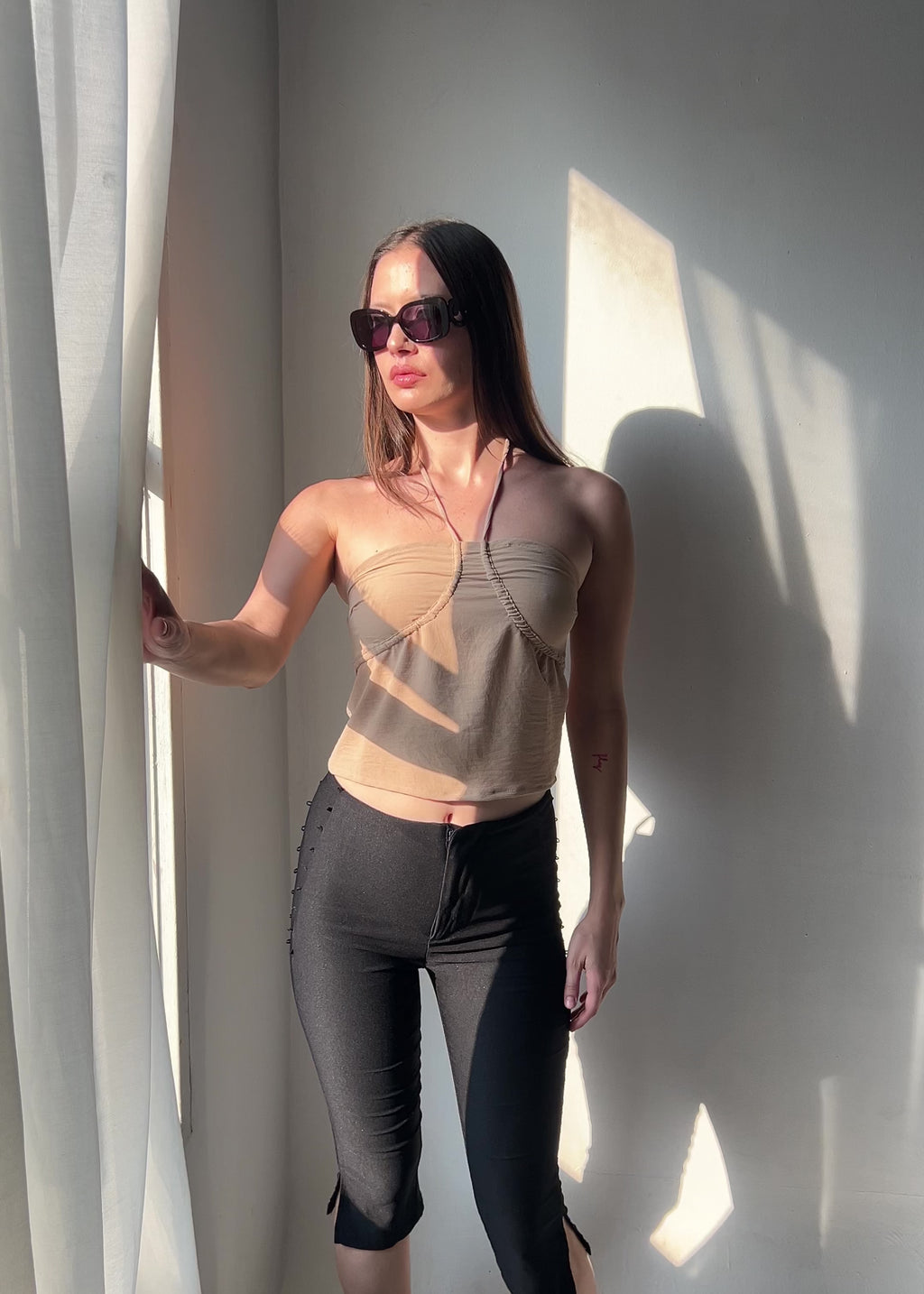 SUN-SOAKED TOP